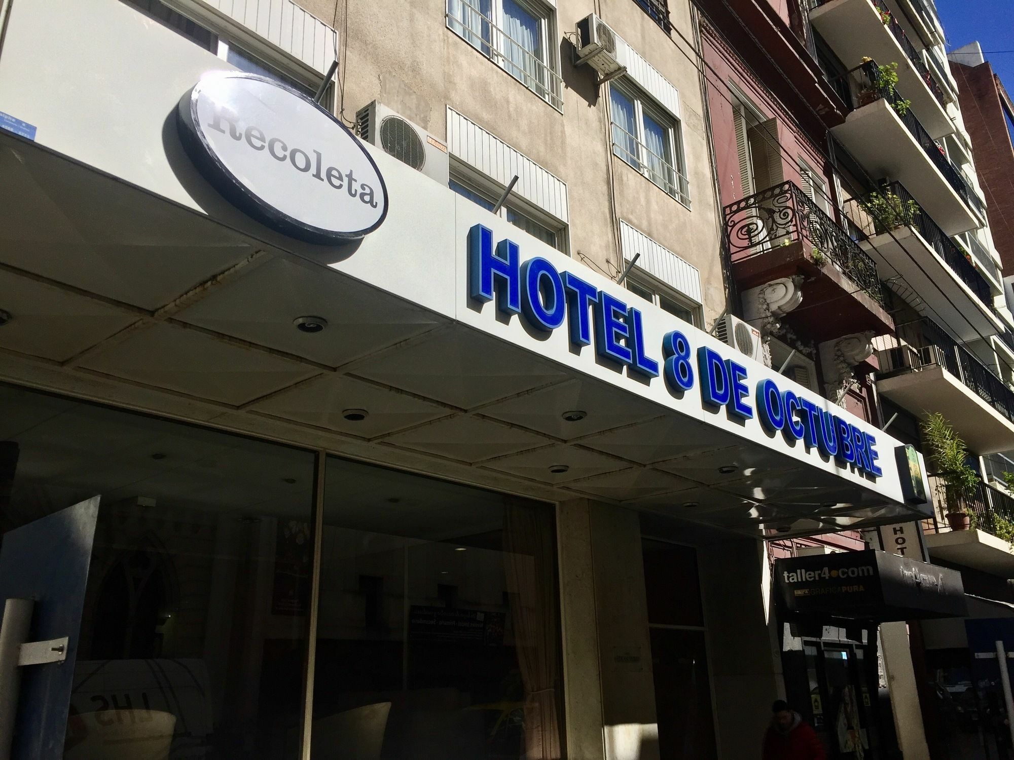 Hotel 8 de Octubre Buenos Aires Buitenkant foto